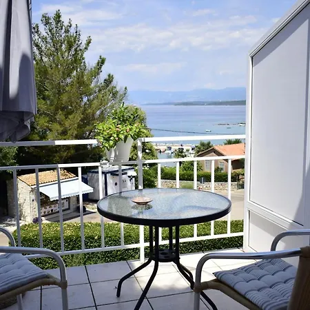 Rina Apartment Vantacici