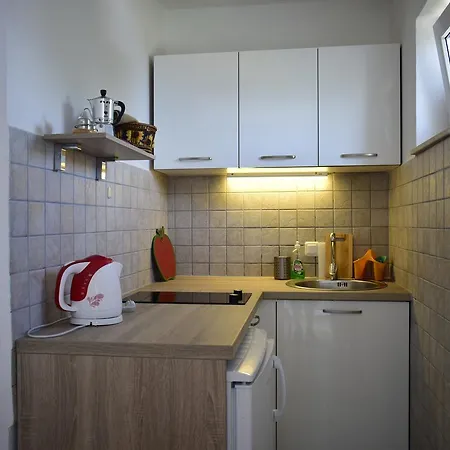 Rina Apartment *